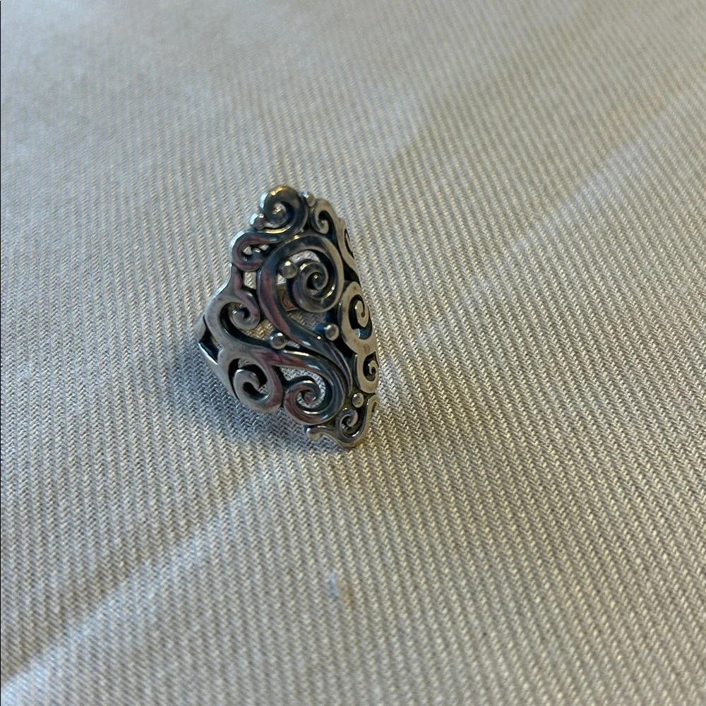 James Avery Silver Swirl Ring - Picture 2 of 5